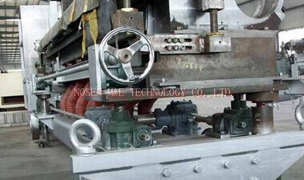 重型螺旋升降系统